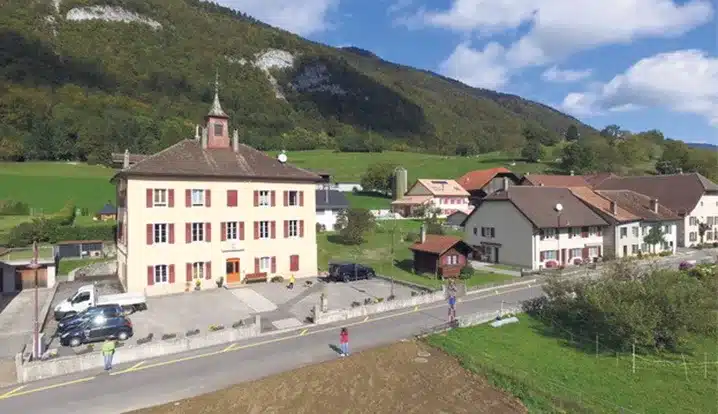 Vue aérienne de l'administration communale